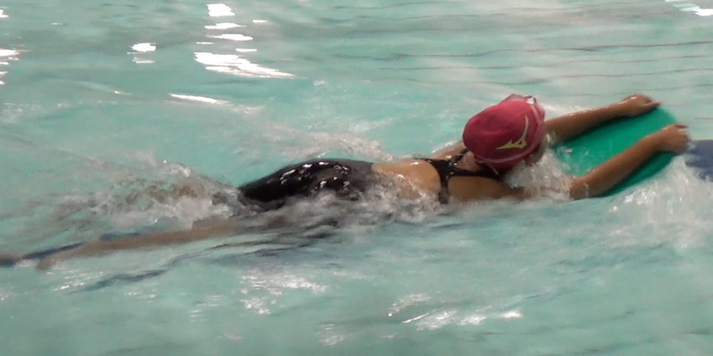 子供の平泳ぎ キックの教え方 泳ぎ方 Swimming Jp